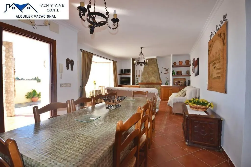 Chalet Con Piscina Privada En Conil Conil De La Frontera