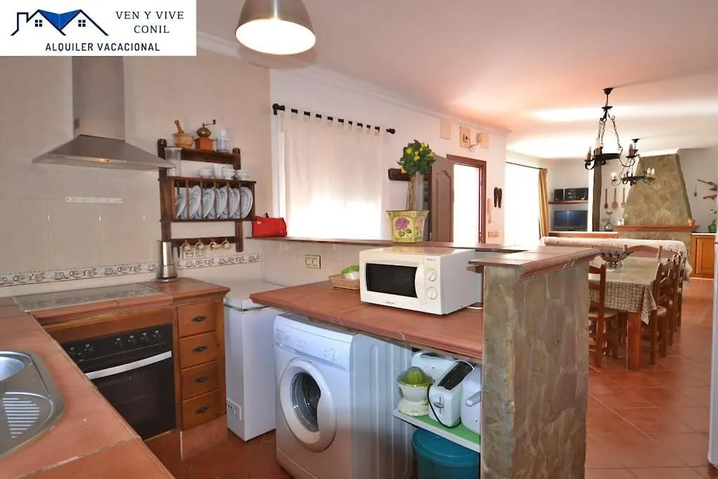 Holiday home Chalet Con Piscina Privada En Conil Conil De La Frontera Spain